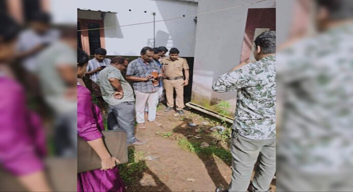 ഇതര സംസ്ഥാന തൊഴിലാളികളുടെ താമസസ്ഥലത്തു നിന്നും കഞ്ചാവ് ചെടികൾ കണ്ടെത്തി ഇതര സംസ്ഥാന തൊഴിലാളികളുടെ താമസസ്ഥലത്തു നിന്നും കഞ്ചാവ് ചെടികൾ കണ്ടെത്തി