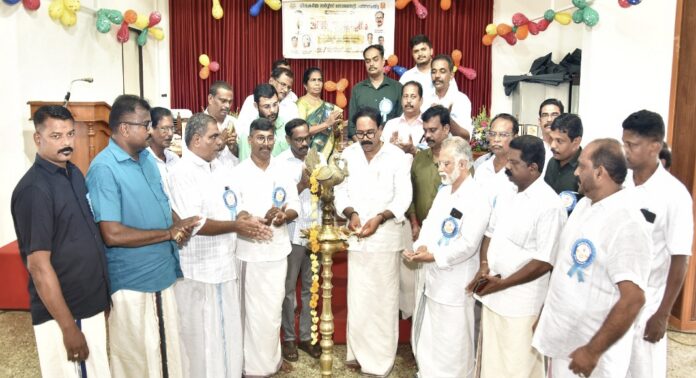 വിശ്വകർമ്മ സർവീസ് സൊസൈറ്റി ലയന സമ്മേളനം സംഘടിപ്പിച്ചു വിശ്വകർമ്മ സർവീസ് സൊസൈറ്റി ലയന സമ്മേളനം സംഘടിപ്പിച്ചു