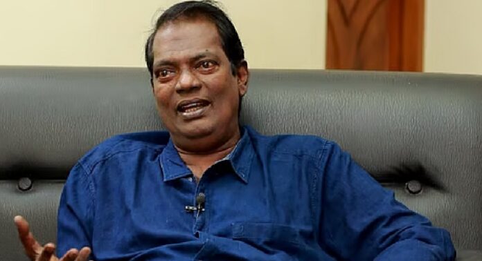 സലിം കുമാർ അവസാനമായി അഭിനയിച്ച ‘ഡ്രൈവർ’ പുറത്തിറങ്ങി ; ഹ്രസ്വചിത്രത്തിൽ റോഡ് സുരക്ഷാ സന്ദേശവുമായി മോട്ടർ വാഹന വകുപ്പ് സലിം കുമാർ അവസാനമായി അഭിനയിച്ച ‘ഡ്രൈവർ’ പുറത്തിറങ്ങി ; ഹ്രസ്വചിത്രത്തിൽ റോഡ് സുരക്ഷാ സന്ദേശവുമായി മോട്ടർ വാഹന വകുപ്പ്