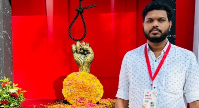 ഡിവൈഎഫ്ഐ പാലക്കാട് ജില്ലാ സെക്രട്ടറിയേറ്റ് അംഗമായി കൊലപാതക ശ്രമക്കേസ് പ്രതി ഡിവൈഎഫ്ഐ പാലക്കാട് ജില്ലാ സെക്രട്ടറിയേറ്റ് അംഗമായി കൊലപാതക ശ്രമക്കേസ് പ്രതി