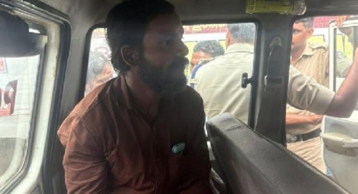 ഗവിയിൽ അങ്കണവാടി ജീവനക്കാരിയെ മരിച്ച നിലയിൽ കണ്ടെത്തിയ സംഭവം ; പ്രതി കുറ്റം സമ്മതിച്ചു ഗവിയിൽ അങ്കണവാടി ജീവനക്കാരിയെ മരിച്ച നിലയിൽ കണ്ടെത്തിയ സംഭവം ; പ്രതി കുറ്റം സമ്മതിച്ചു