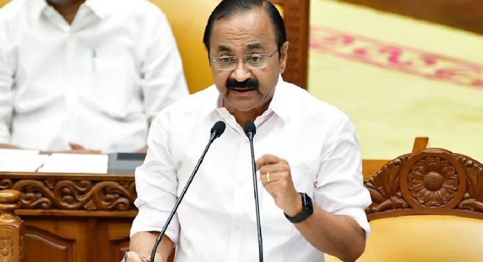 ക്ഷേമ പെൻഷൻ വർദ്ധിപ്പിച്ചില്ല ; സർക്കാർ ജീവനക്കാർക്കും ആശ്വാസപ്രഖ്യാപനങ്ങളില്ല ക്ഷേമ പെൻഷൻ വർദ്ധിപ്പിച്ചില്ല ; സർക്കാർ ജീവനക്കാർക്കും ആശ്വാസപ്രഖ്യാപനങ്ങളില്ല