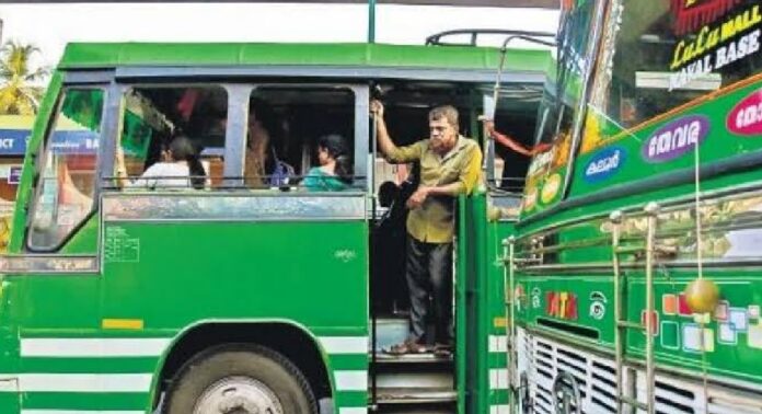 സ്വകാര്യ ബസുകള്ക്ക് ആശ്വാസം , നികുതിയില് 50 ശതമാനം ഇളവ് സ്വകാര്യ ബസുകള്ക്ക് ആശ്വാസം , നികുതിയില് 50 ശതമാനം ഇളവ്