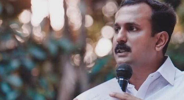 കേരള കോൺഗ്രസ് എമ്മിന് മുന്നിൽ ഓഫറുമായി ഷോൺ ജോർജ് കേരള കോൺഗ്രസ് എമ്മിന് മുന്നിൽ ഓഫറുമായി ഷോൺ ജോർജ്