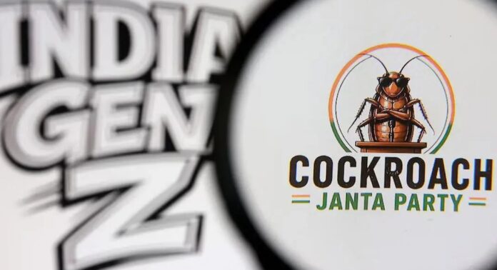 പാറ്റകളുടെ ആദ്യ പരസ്യപ്രതിഷേധത്തിന് പിന്തുണയേറുന്നു പാറ്റകളുടെ ആദ്യ പരസ്യപ്രതിഷേധത്തിന് പിന്തുണയേറുന്നു