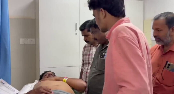 ഡിവൈഎഫ്ഐ നേതാവിനെ സ്വകാര്യ ബസിടിച്ചു കൊലപ്പെടുത്താൻ ശ്രമിച്ചതായി പരാതി ഡിവൈഎഫ്ഐ നേതാവിനെ സ്വകാര്യ ബസിടിച്ചു കൊലപ്പെടുത്താൻ ശ്രമിച്ചതായി പരാതി