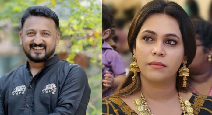 പിണറായി വിജയനെ പരിഹസിച്ച രാഹുൽ മാങ്കൂട്ടത്തിലിന് എതിരെ ബിഗ് ബോസ് താരം നാദിറ മെഹ്റിൻ പിണറായി വിജയനെ പരിഹസിച്ച രാഹുൽ മാങ്കൂട്ടത്തിലിന് എതിരെ ബിഗ് ബോസ് താരം നാദിറ മെഹ്റിൻ