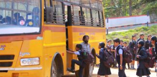 കേരളത്തിൽ 7,942 സ്കൂൾ വാഹനങ്ങൾക്ക് ഫിറ്റ്നസ് സർട്ടിഫിക്കറ്റ് ഇല്ല ; പരിശോധന ശക്തമാക്കാൻ എംവിഡി