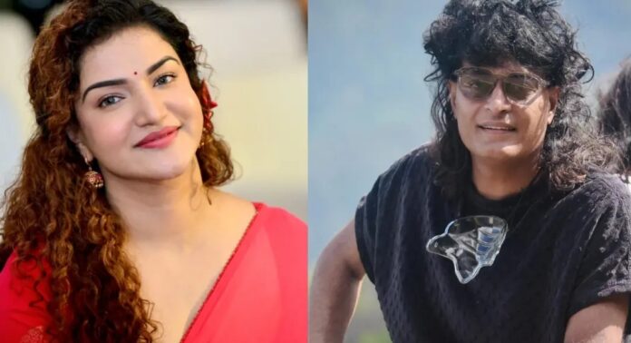 ഹണി റോസിനോട് പരസ്യമായി മാപ്പുപറഞ്ഞ് ബോബി ചെമ്മണ്ണൂർ ഹണി റോസിനോട് പരസ്യമായി മാപ്പുപറഞ്ഞ് ബോബി ചെമ്മണ്ണൂർ