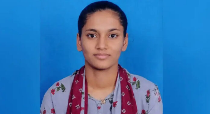 നീറ്റ് പുനഃപരീക്ഷയ്ക്ക് മുമ്പ് വീണ്ടും ആത്മഹത്യ ; ഹൈദരാബാദിൽ വിദ്യാർത്ഥി ജീവനൊടുക്കി നീറ്റ് പുനഃപരീക്ഷയ്ക്ക് മുമ്പ് വീണ്ടും ആത്മഹത്യ ; ഹൈദരാബാദിൽ വിദ്യാർത്ഥി ജീവനൊടുക്കി