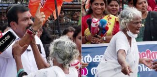 ബിജെപി കൗൺസിലർമാരുടെ പ്രതിഷേധത്തിനിടെ പ്രതികരിച്ച് വഴിയാത്രക്കാരിയായ വായോധിക