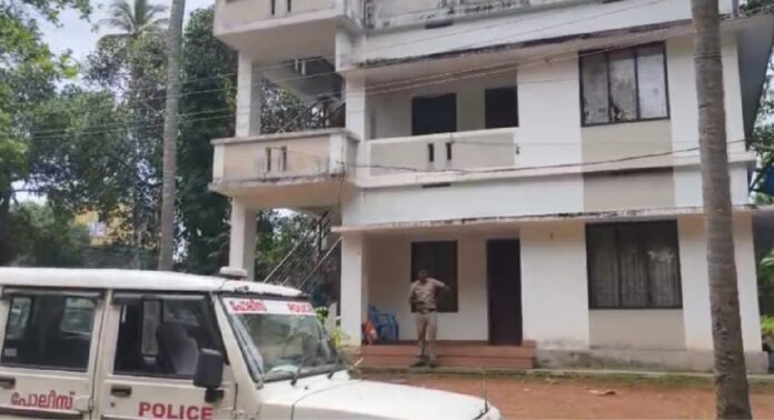 മാള പോലീസ് സ്റ്റേഷനിലെ എസ്എച്ച്ഒ മരിച്ച നിലയിൽ മാള പോലീസ് സ്റ്റേഷനിലെ എസ്എച്ച്ഒ മരിച്ച നിലയിൽ