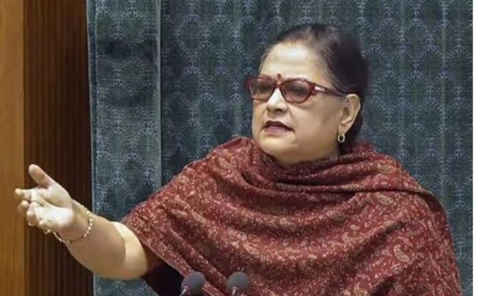 ‘ദീദിയെ ഞെട്ടിച്ച് കൂടുമാറ്റം’; തൃണമൂൽ വിട്ട എം.പിമാരെ ഒരുമിച്ച് നിർത്തി പവാർ ക്യാമ്പ്, അധ്യക്ഷ പദവിയിലേക്ക് കകോലി ഘോഷ് ‘ദീദിയെ ഞെട്ടിച്ച് കൂടുമാറ്റം’; തൃണമൂൽ വിട്ട എം.പിമാരെ ഒരുമിച്ച് നിർത്തി പവാർ ക്യാമ്പ്, അധ്യക്ഷ പദവിയിലേക്ക് കകോലി ഘോഷ്