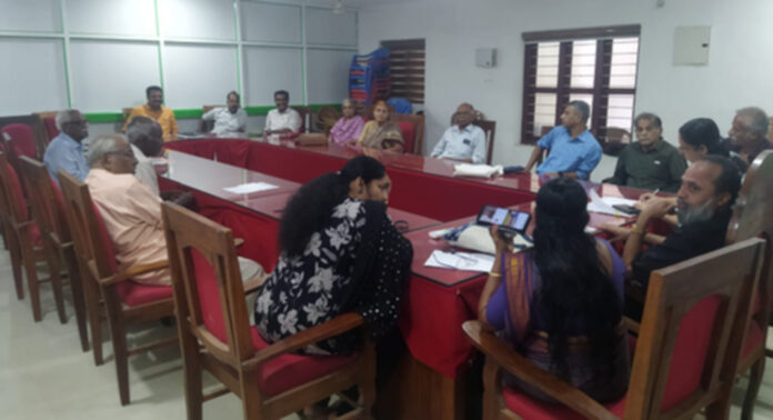 അയിരൂര് പഞ്ചായത്തിലെ പാടശേഖരങ്ങളില് നെൽകൃഷി പുനരാരംഭിക്കുന്നു അയിരൂര് പഞ്ചായത്തിലെ പാടശേഖരങ്ങളില് നെൽകൃഷി പുനരാരംഭിക്കുന്നു