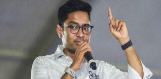 തൃണമൂൽ കോൺഗ്രസിൽ ഭിന്നത രൂക്ഷം ; സ്പീക്കറെ കണ്ട് നടപടി ആവശ്യപ്പെട്ട് അഭിഷേക് ബാനർജി