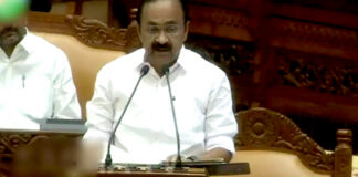 യു.ഡി.എഫ് സര്ക്കാരിന്റെ ആദ്യ ബഡ്ജറ്റ് അവതരണം ആരംഭിച്ചു ; ലക്ഷ്യങ്ങള് വിവരിച്ച് മുഖ്യമന്ത്രി