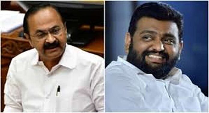 കന്നി ബജറ്റിൽ കേരളത്തിലെ റബർ കർഷകരെ സർക്കാർ വഞ്ചിച്ചു എന്ന് റബർ ബോർഡ് ചെയർമാൻ എൻ ഹരി കന്നി ബജറ്റിൽ കേരളത്തിലെ റബർ കർഷകരെ സർക്കാർ വഞ്ചിച്ചു എന്ന് റബർ ബോർഡ് ചെയർമാൻ എൻ ഹരി