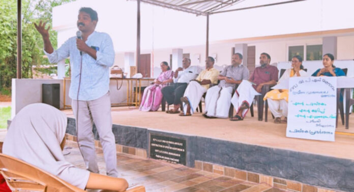 എന്റെ പുസ്തകം, എന്റെ കുറിപ്പ്, എന്റെ എഴുത്ത് പെട്ടിക്ക് – പദ്ധതിക്ക് മങ്ങാരം ഗവ.യു.പി സ്കൂളില് തുടക്കമായി എന്റെ പുസ്തകം, എന്റെ കുറിപ്പ്, എന്റെ എഴുത്ത് പെട്ടിക്ക് – പദ്ധതിക്ക് മങ്ങാരം ഗവ.യു.പി സ്കൂളില് തുടക്കമായി