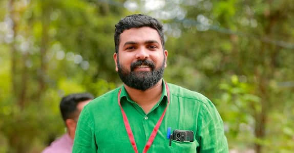 ഭരണ രംഗത്ത് ഡെഡ്ലി സംഘ് കോമ്പോയുമായി വി.ഡി മേനോൻ സതീശൻ : ബി അശോക് ഐഎഎസിന്റെ നിയമനത്തിൽ വിമർശനവുമായി പി എസ് സഞ്ജീവ് ഭരണ രംഗത്ത് ഡെഡ്ലി സംഘ് കോമ്പോയുമായി വി.ഡി മേനോൻ സതീശൻ : ബി അശോക് ഐഎഎസിന്റെ നിയമനത്തിൽ വിമർശനവുമായി പി എസ് സഞ്ജീവ്