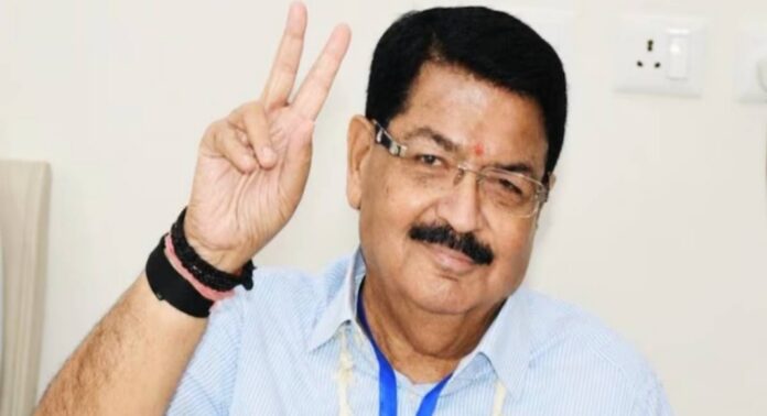 ഞെട്ടിച്ച് ക്രോസ് വോട്ടിങ്; ജാർഖണ്ഡ് രാജ്യസഭാ തെരഞ്ഞെടുപ്പിൽ ബിജെപിക്ക് അട്ടിമറി വിജയം ഞെട്ടിച്ച് ക്രോസ് വോട്ടിങ്; ജാർഖണ്ഡ് രാജ്യസഭാ തെരഞ്ഞെടുപ്പിൽ ബിജെപിക്ക് അട്ടിമറി വിജയം