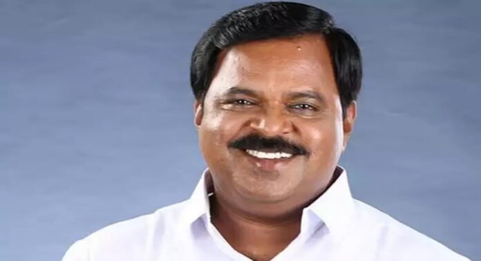 കെപിസിസി പ്രസിഡന്റ് സ്ഥാനം ലക്ഷ്യമിട്ട് കോണ്ഗ്രസ് നേതാവ് ജോസഫ് വാഴക്കന് കെപിസിസി പ്രസിഡന്റ് സ്ഥാനം ലക്ഷ്യമിട്ട് കോണ്ഗ്രസ് നേതാവ് ജോസഫ് വാഴക്കന്