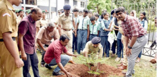 പത്തനംതിട്ട മാർത്തോമ്മാ ഹയർസെക്കന്ററി സ്കൂൾ പരിസ്ഥിതി ദിനാഘോഷം എസ്.പി ഓഫീസിൽ നടന്നു