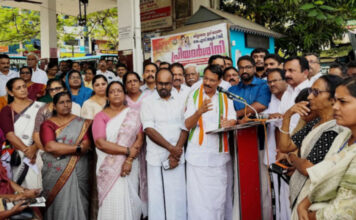 കെ.എസ്.ആര്.റ്റി.സി ബസുകളില് അനുവദിച്ച സ്ത്രീകളുടെ സൗജന്യ യാത്ര ചരിത്രത്തിലെ സുപ്രധാന അദ്ധ്യായം ; പഴകുളം മധു എം.എല്.എ