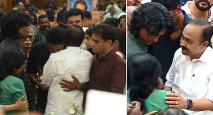 നടൻ സലിംകുമാറിനെ അവസാനമായി കാണാൻ മുഖ്യമന്ത്രി വി.ഡി. സതീശൻ എത്തി നടൻ സലിംകുമാറിനെ അവസാനമായി കാണാൻ മുഖ്യമന്ത്രി വി.ഡി. സതീശൻ എത്തി