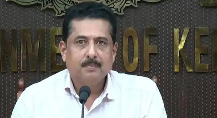 മലപ്പുറം, പാലക്കാട് ജില്ലകളിൽ പ്ലസ് വണ്ണിന് അധിക സീറ്റും ബാച്ചും അനുവദിക്കും : വിദ്യാഭ്യാസ മന്ത്രി മലപ്പുറം, പാലക്കാട് ജില്ലകളിൽ പ്ലസ് വണ്ണിന് അധിക സീറ്റും ബാച്ചും അനുവദിക്കും : വിദ്യാഭ്യാസ മന്ത്രി