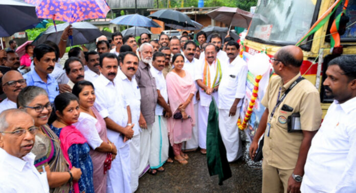 മല്ലപ്പള്ളിയിൽ നിന്നും കൂടുതൽ കെ.എസ്.ആർ.റ്റി.സി ബസുകൾ ആരംഭിക്കും ; അഡ്വ. വർഗീസ് മാമ്മൻ എം.എൽ.എ മല്ലപ്പള്ളിയിൽ നിന്നും കൂടുതൽ കെ.എസ്.ആർ.റ്റി.സി ബസുകൾ ആരംഭിക്കും ; അഡ്വ. വർഗീസ് മാമ്മൻ എം.എൽ.എ