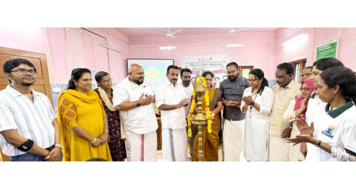 ജില്ലാ പഞ്ചായത്തിന്റെയും ആയുഷ്മാന് പദ്ധതിയുടെയും ആഭിമുഖ്യത്തില് അന്താരാഷ്ട്ര യോഗ ദിനം ആചരിച്ചു ജില്ലാ പഞ്ചായത്തിന്റെയും ആയുഷ്മാന് പദ്ധതിയുടെയും ആഭിമുഖ്യത്തില് അന്താരാഷ്ട്ര യോഗ ദിനം ആചരിച്ചു