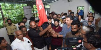 യൂത്ത്കോണ്ഗ്രസുകാരെ മര്ദിച്ച ഡിവൈഎഫ്ഐ നേതാക്കള്ക്ക് അംഗത്വം നല്കിയ ആര്എസ്പിക്കെതിരെ യൂത്ത് കോണ്ഗ്രസ്