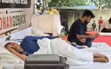 ധർമ്മേന്ദ്ര പ്രധാനെതിരെ നടപടി സ്വീകരിക്കുന്നത് വരെ പിന്നോട്ടില്ലെന്ന് പാറ്റകൾ