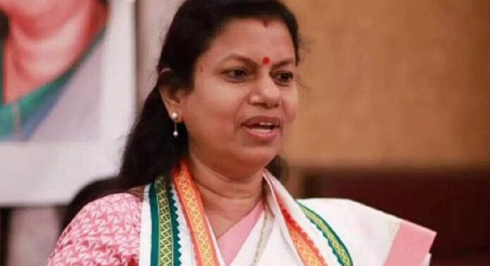 കുട്ടികളെ കെ ടി ജലീൽ അപമാനിച്ചത് തെറ്റെന്ന് മന്ത്രി ബിന്ദു കൃഷ്ണ കുട്ടികളെ കെ ടി ജലീൽ അപമാനിച്ചത് തെറ്റെന്ന് മന്ത്രി ബിന്ദു കൃഷ്ണ