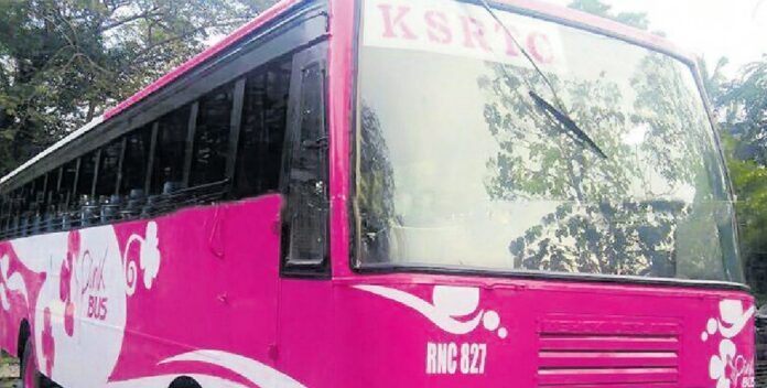 കെഎസ്ആർടിസിയിൽ വൻ പരിഷ്കാരങ്ങൾ : രാത്രികാലങ്ങളിൽ സ്ത്രീകൾക്കായി ‘പിങ്ക് ബസുകൾ’ കെഎസ്ആർടിസിയിൽ വൻ പരിഷ്കാരങ്ങൾ : രാത്രികാലങ്ങളിൽ സ്ത്രീകൾക്കായി ‘പിങ്ക് ബസുകൾ’