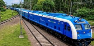 പ്ലാറ്റ്ഫോം ടിക്കറ്റിനേക്കാൾ ചെലവ് കുറവിൽ യാത്രയൊരുക്കി നമോ ഗ്രീൻ റെയിൽ
