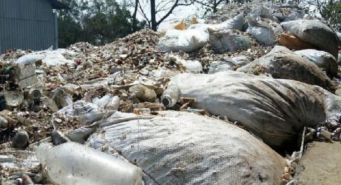 അജൈവമാലിന്യ ശേഖരണത്തിൽ റെക്കോർഡ് നേട്ടവുമായി പാലക്കാട് ജില്ല അജൈവമാലിന്യ ശേഖരണത്തിൽ റെക്കോർഡ് നേട്ടവുമായി പാലക്കാട് ജില്ല