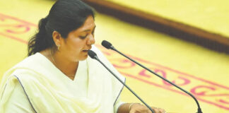 ‘മന്ത്രിസഭ പുനഃസംഘടന ഉടൻ ഉണ്ടാകും, മൂന്ന് കോടി നൽകിയാൽ മന്ത്രിയാക്കാം’ ; പരാതി നൽകി എംഎൽഎ വിദ്യാ ബാലകൃഷ്ണൻ