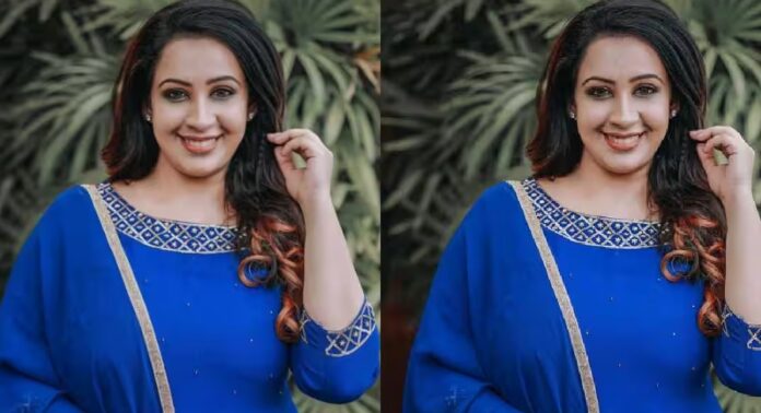 ബിസിനസ് സംരംഭം പൂട്ടി സൗഭാഗ്യ വെങ്കിടേഷ് ബിസിനസ് സംരംഭം പൂട്ടി സൗഭാഗ്യ വെങ്കിടേഷ്