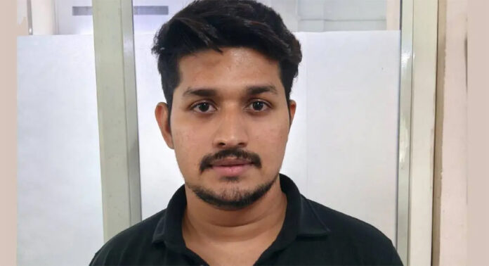 വ്യാജ വെബ്സൈറ്റ് വഴി ട്രേഡിങ്ങ് ; ഒരുകോടി തട്ടിയ കേസിൽ പ്രതി കസ്റ്റഡിയിൽ വ്യാജ വെബ്സൈറ്റ് വഴി ട്രേഡിങ്ങ് ; ഒരുകോടി തട്ടിയ കേസിൽ പ്രതി കസ്റ്റഡിയിൽ