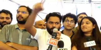 ജനാധിപത്യത്തില് ആരും ഭയപ്പെടരുത് ; നിങ്ങള് ഭയപ്പെടുന്നില്ലെങ്കിൽ ഈ സര്ക്കാരിന് മുന്നില് തല കുനിക്കുന്നില്ലെങ്കില് നിങ്ങള്ക്ക് ആരുടെ രാജി വേണമെങ്കിലും സ്വീകരിക്കാമെന്ന് അഭിജീത് ദീപ്കെ