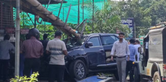 അടൂര് മിത്രപുരത്ത് കാറുകള് കൂട്ടിയിടിച്ചു ; ഒരു കാര് കടയിലേക്ക് ഇടിച്ച് കയറി