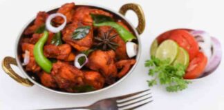 ചിക്കൻ ചില്ലിക്കൊപ്പമുള്ള നാരങ്ങയിൽ നീര് കുറഞ്ഞുപോയെന്ന് ആരോപിച്ച് തർക്കം : ഹോട്ടലുടമയുടെ പല്ലടിച്ച് കൊഴിച്ചു