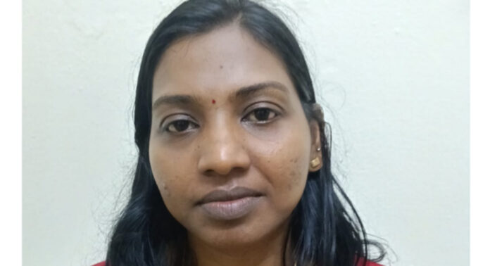 പന്തളത്ത് വനിതാ പോലീസ് ഉദ്യോഗസ്ഥയെ ആക്രമിച്ച യുവതി റിമാൻഡിൽ പന്തളത്ത് വനിതാ പോലീസ് ഉദ്യോഗസ്ഥയെ ആക്രമിച്ച യുവതി റിമാൻഡിൽ
