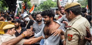 സിജെപി പ്രതിഷേധം : വിദ്യാർഥികൾക്കെതിരെ പോലീസ് പെല്ലറ്റ് തോക്ക് പ്രയോഗിച്ചു ; റിപ്പോർട്ടുകൾ പുറത്ത്