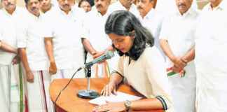എൽഡിഎഫ് അവിശ്വാസം പാസായി ; നഗരസഭാധ്യക്ഷ ദിയ ബിനു പുറത്തേക്ക്