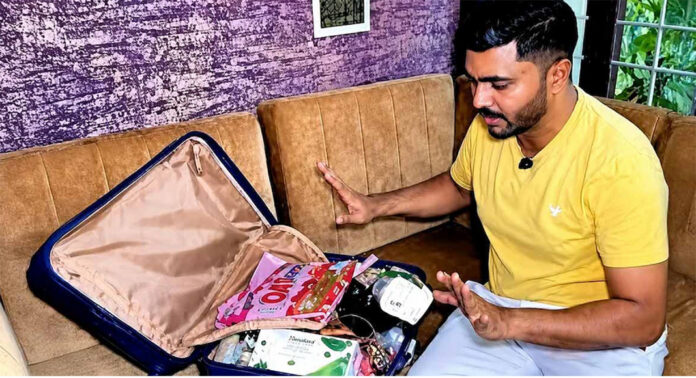 നമ്പർ ലോക്ക് മാറ്റി, ബാഗ് തുറന്ന നിലയിൽ ; വിമാനയാത്രികന്റെ ബാഗിൽ നിന്ന് വിദേശ കറൻസി മോഷണം പോയി നമ്പർ ലോക്ക് മാറ്റി, ബാഗ് തുറന്ന നിലയിൽ ; വിമാനയാത്രികന്റെ ബാഗിൽ നിന്ന് വിദേശ കറൻസി മോഷണം പോയി