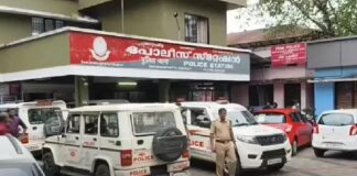 സർക്കാരിനെതിരെ ഫേസ് ബുക്ക് ലൈവ് ഇട്ടതിന് പത്തനംതിട്ടയിൽ ഹൃദ്രോഗിയായ യുവാവിനെ പോലീസ് മർദ്ദിച്ചെന്ന് പരാതി