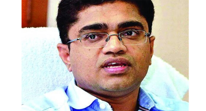 കെ. ബിജു സർവീസിൽ തുടരാൻ അർഹനാണോ? : രൂക്ഷ വിമർശനവുമായി ഹൈക്കോടതി കെ. ബിജു സർവീസിൽ തുടരാൻ അർഹനാണോ? : രൂക്ഷ വിമർശനവുമായി ഹൈക്കോടതി