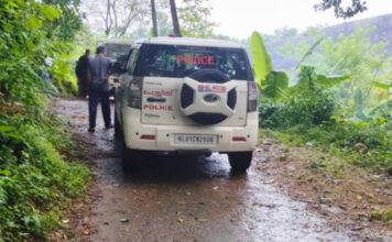 കോന്നി കാട്ടാത്തി ഉന്നതിയില് ഊരുമൂപ്പനെ കാണാതായ സംഭവം ; കടാവര് നായയെ എത്തിച്ച് നടത്തിയ തെരച്ചിലും വിഫലമായി